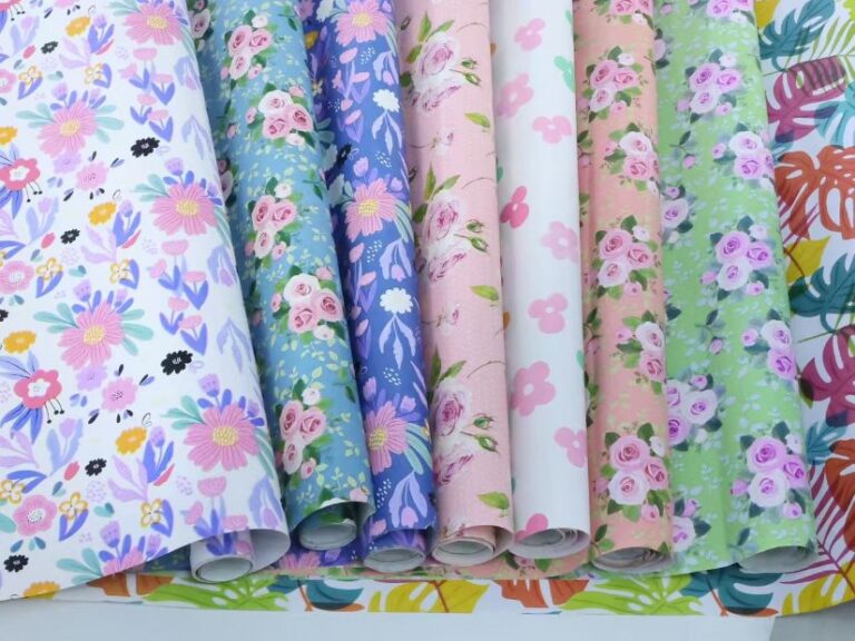 Floral-patterned gift wrapping paper Floral & Botanical Gift Wrapping Paper